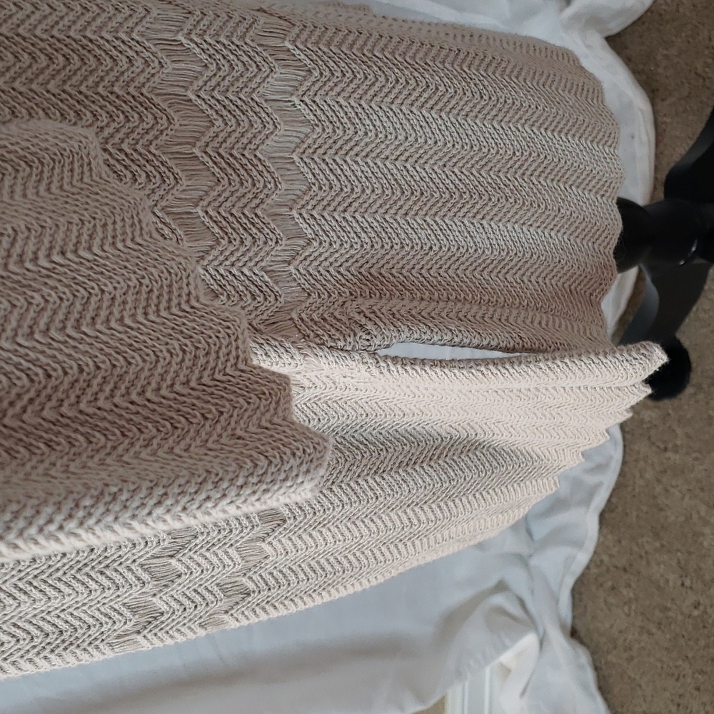 Oatmeal Chevron Long Cardi - Picture 2 of 4